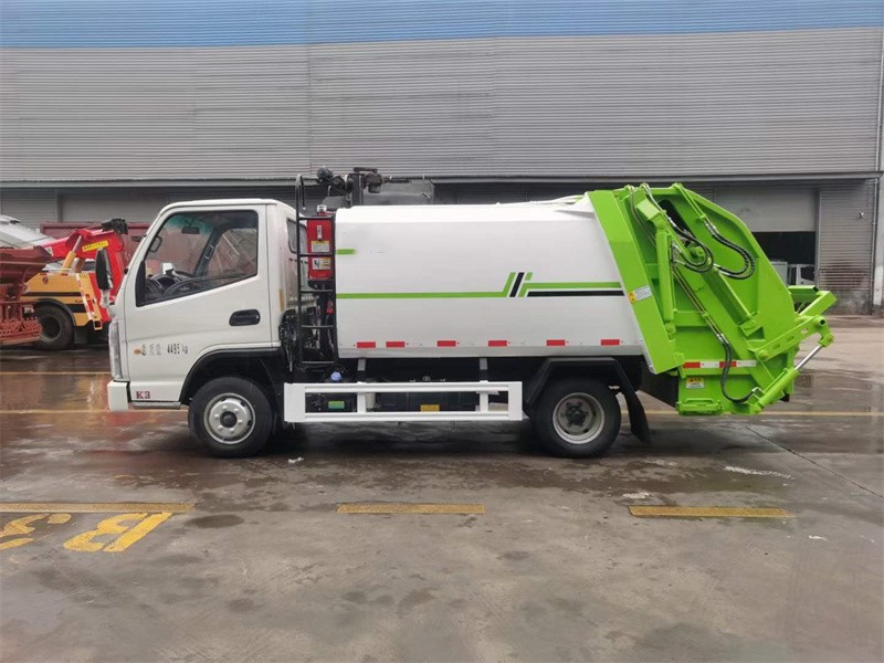 �P�R�{�Ɖ��s����܇