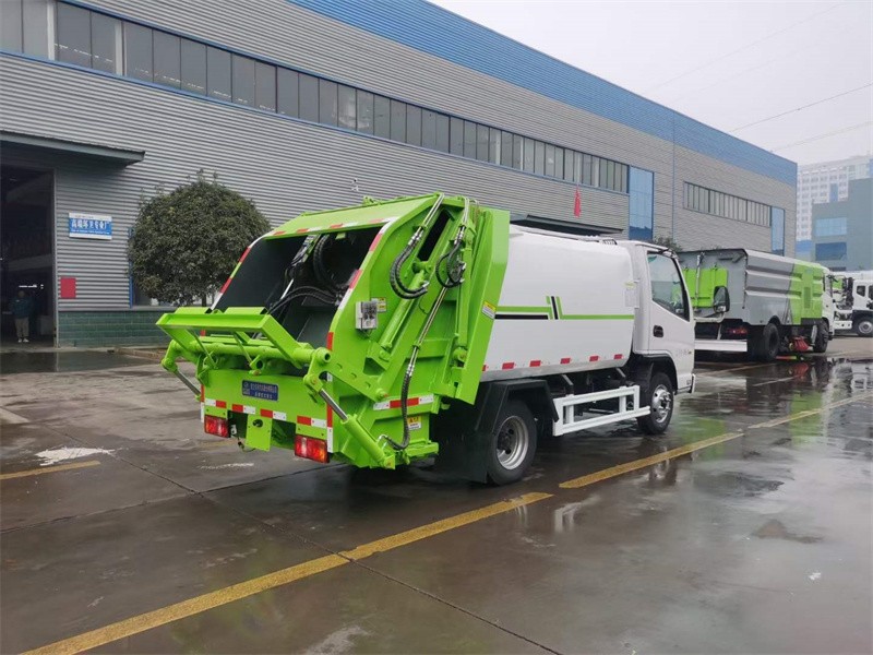 �P�R�{�Ɖ��s����܇